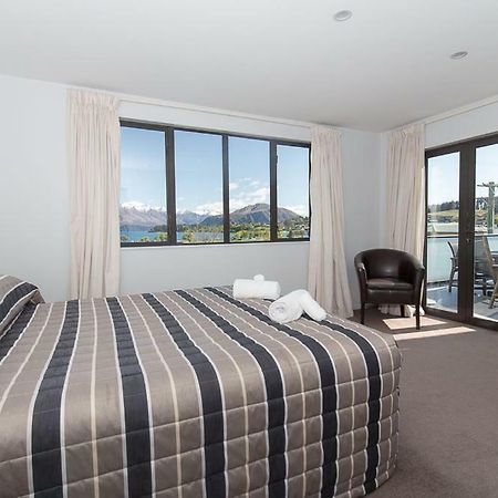 Kylie'S Castle Villa Wanaka Bagian luar foto